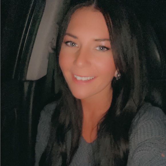 Meet your Posher, Jessi - Picture 3 of 8